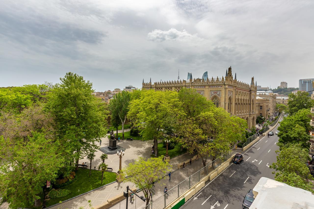 Formula Deluxe Apartment Sea View On Nizami Street Баку Екстер'єр фото